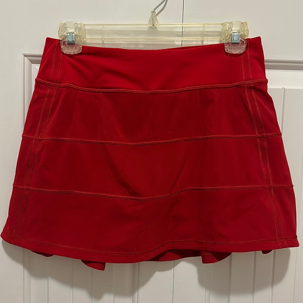 Lululemon Pace Rival mid-rise skirt. Size 4.